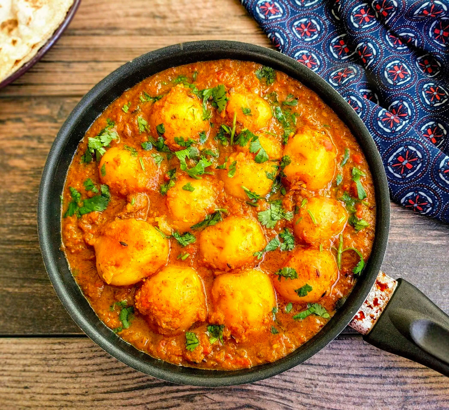 How To Make Authentic Kashmiri Dum Aloo Cultura Y Tour De India