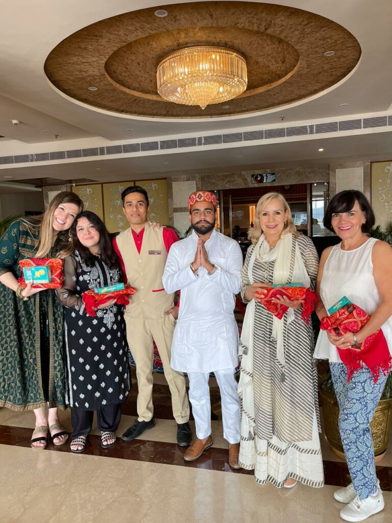 WhatsApp Image 2022-12-07 at 20.39.38 (1)